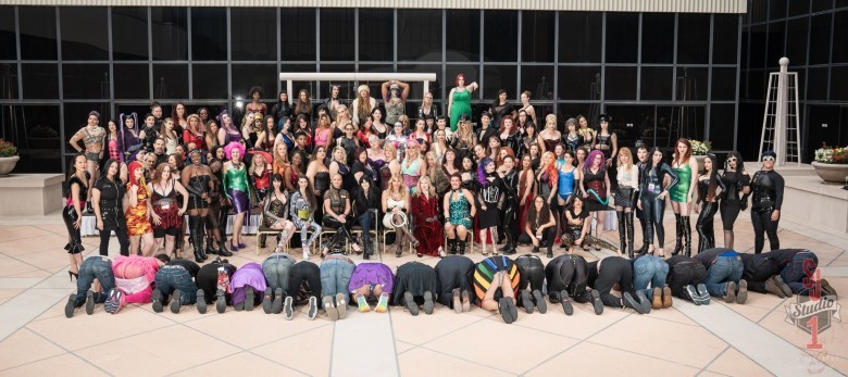 DomCon 2019 Group Shot, photo courtesy slaveboi julia, /