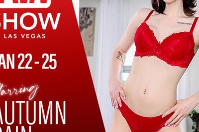 Autumn Rain Signing at AVN Booth at AEE