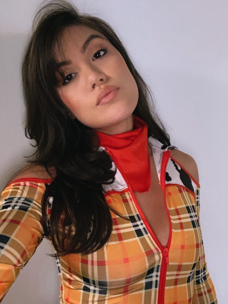 Kendra Spade as Woody