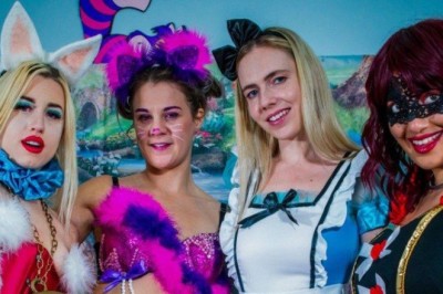 Ray Ray’s All-Girl Alice in Wonderland Brings Smiles to All